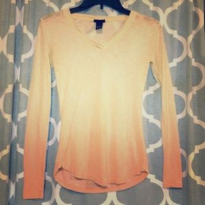Long sleeve tee